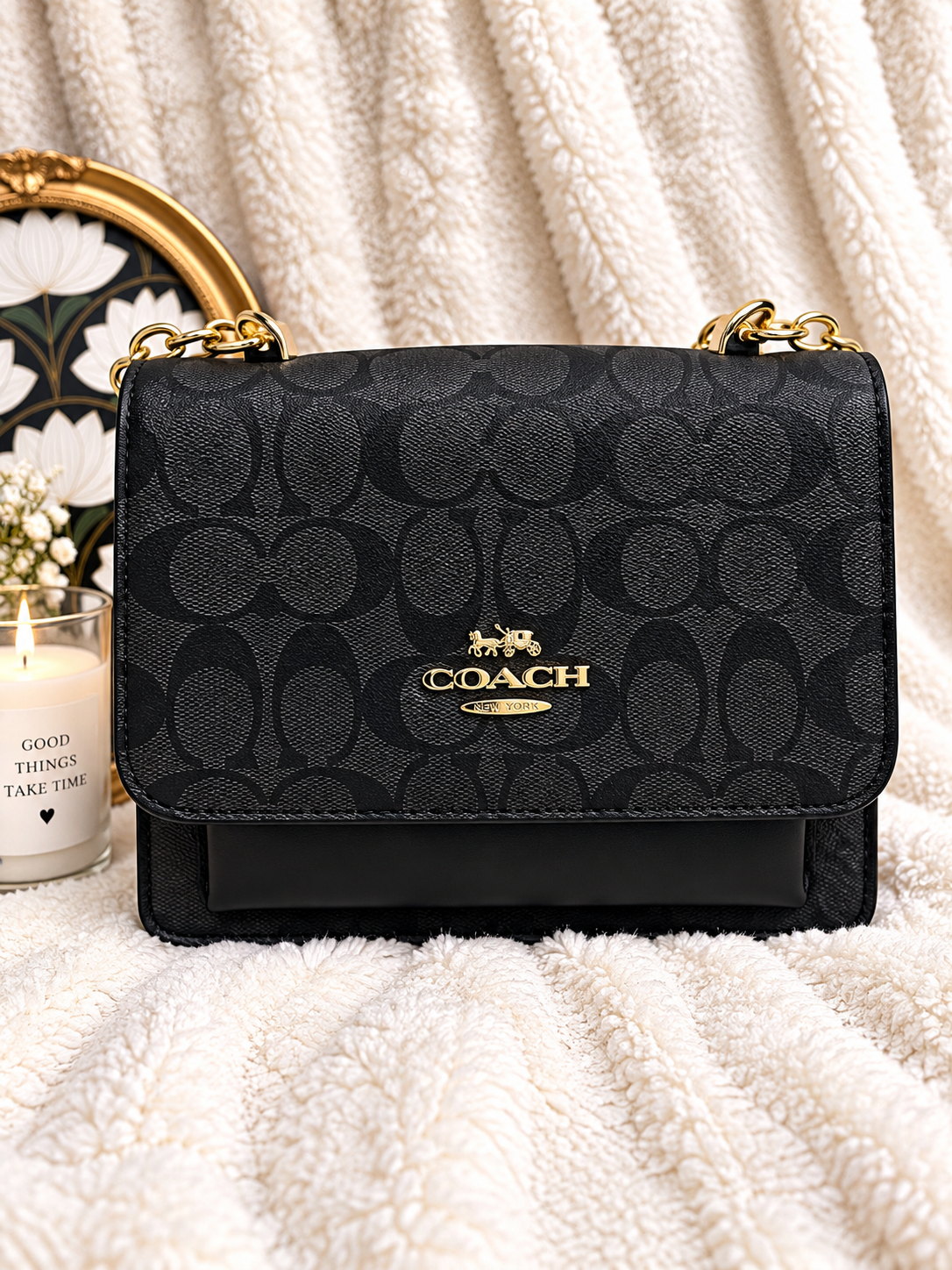 Elegant Signature Flap Crossbody Bag with Gold Chain – Black & Cream