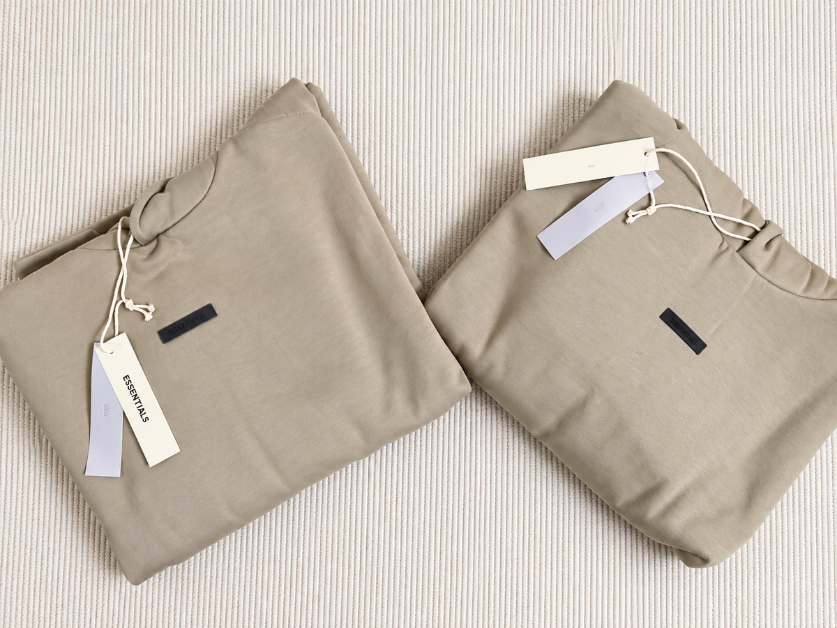 Men’s Oversized Hoodie – Neutral Colors
