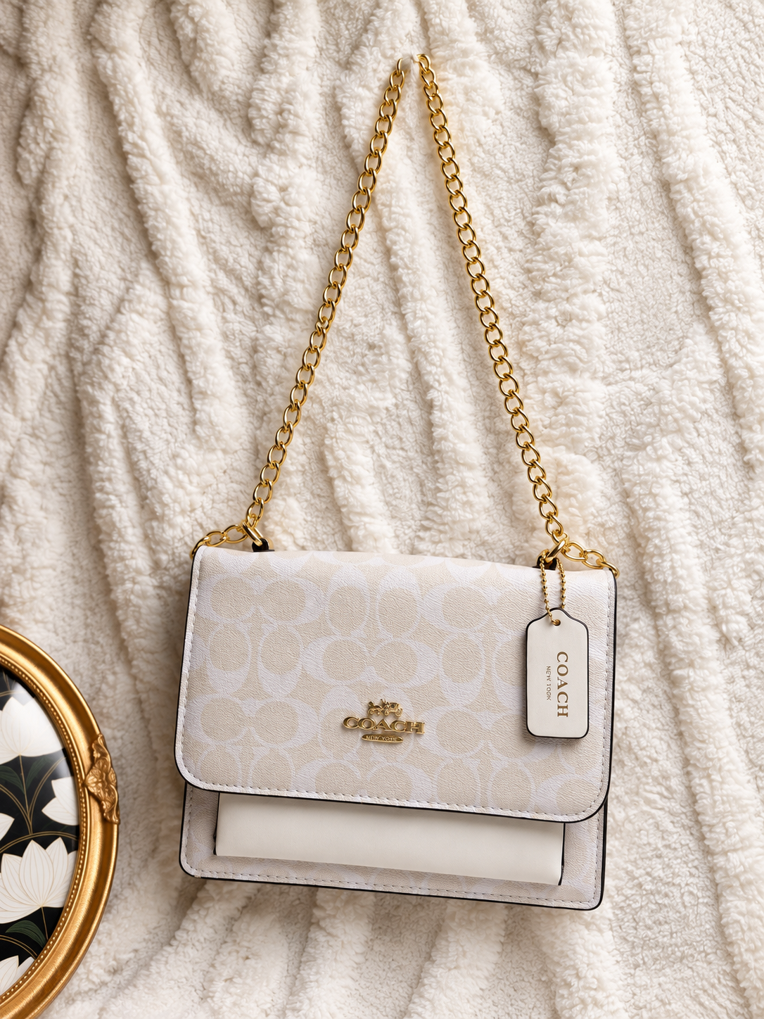 Elegant Signature Flap Crossbody Bag with Gold Chain – Black & Cream